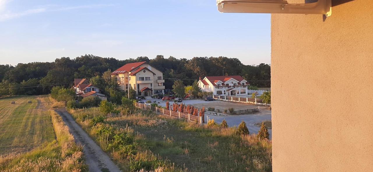 Apartament 2 Camere Lucian Баиле Феликс Экстерьер фото